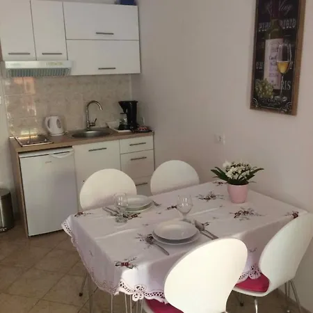 Apartmani Nadija Rovinj Exterior foto