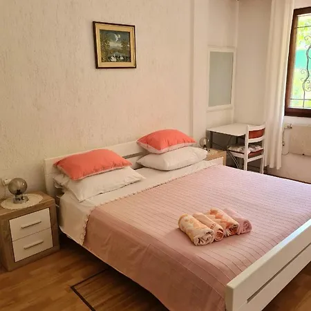 Apartmani Nadija Rovinj Exterior foto
