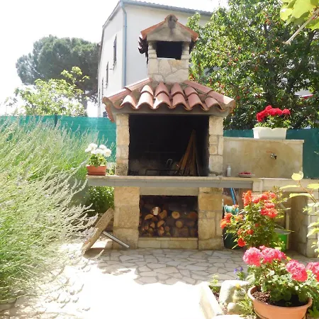Apartmani Nadija Rovinj Exterior foto